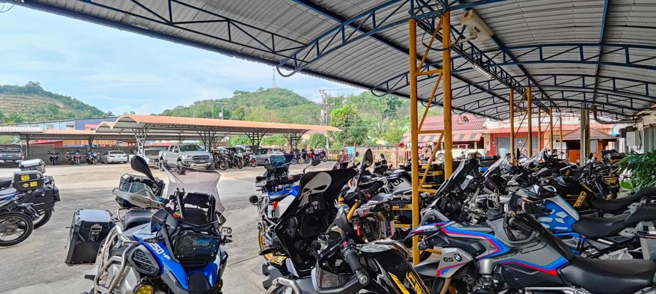 Butterfly Princess Hotel Betong Esterno foto